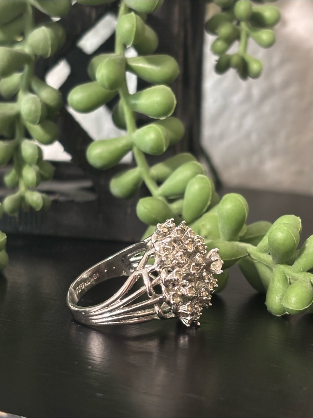 Vintage 18K White Gold Plated Crystal Floral Cluster Cocktail Ring - Picture 5 of 8